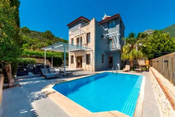 Home in Ortaalan